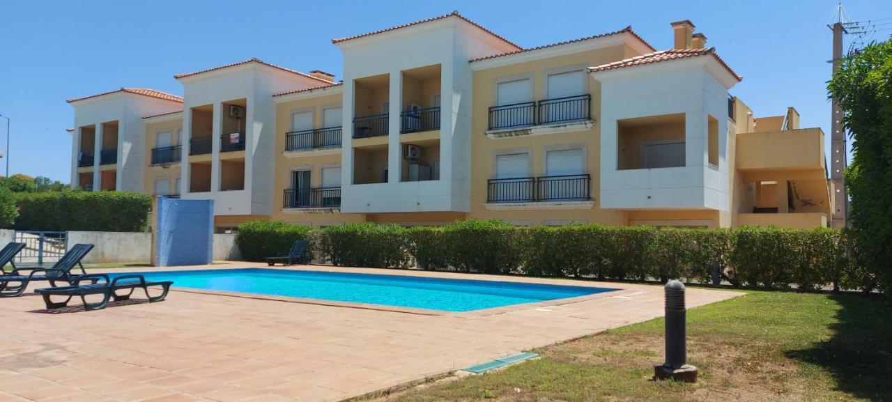Apartamento Piscina 5 Minutos Praia アルカンタリーリャ エクステリア 写真